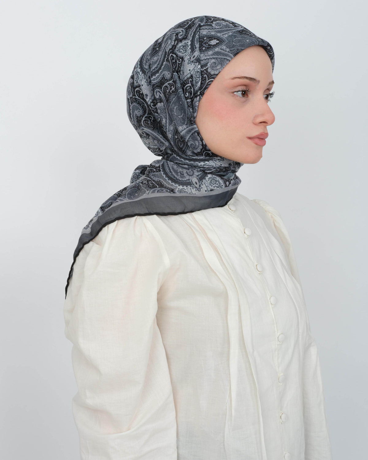 Organik Soft Eşarp D086 Siyah-Gri