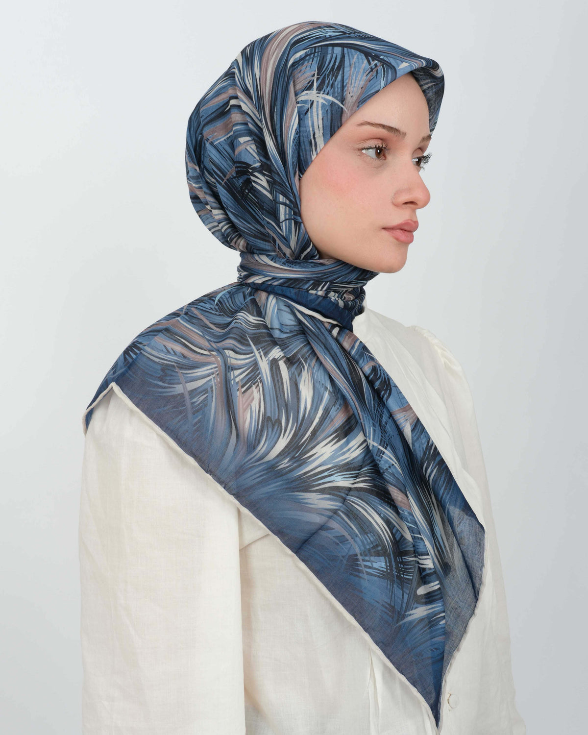 Organik Soft Eşarp D091 Beyaz-Lacivert