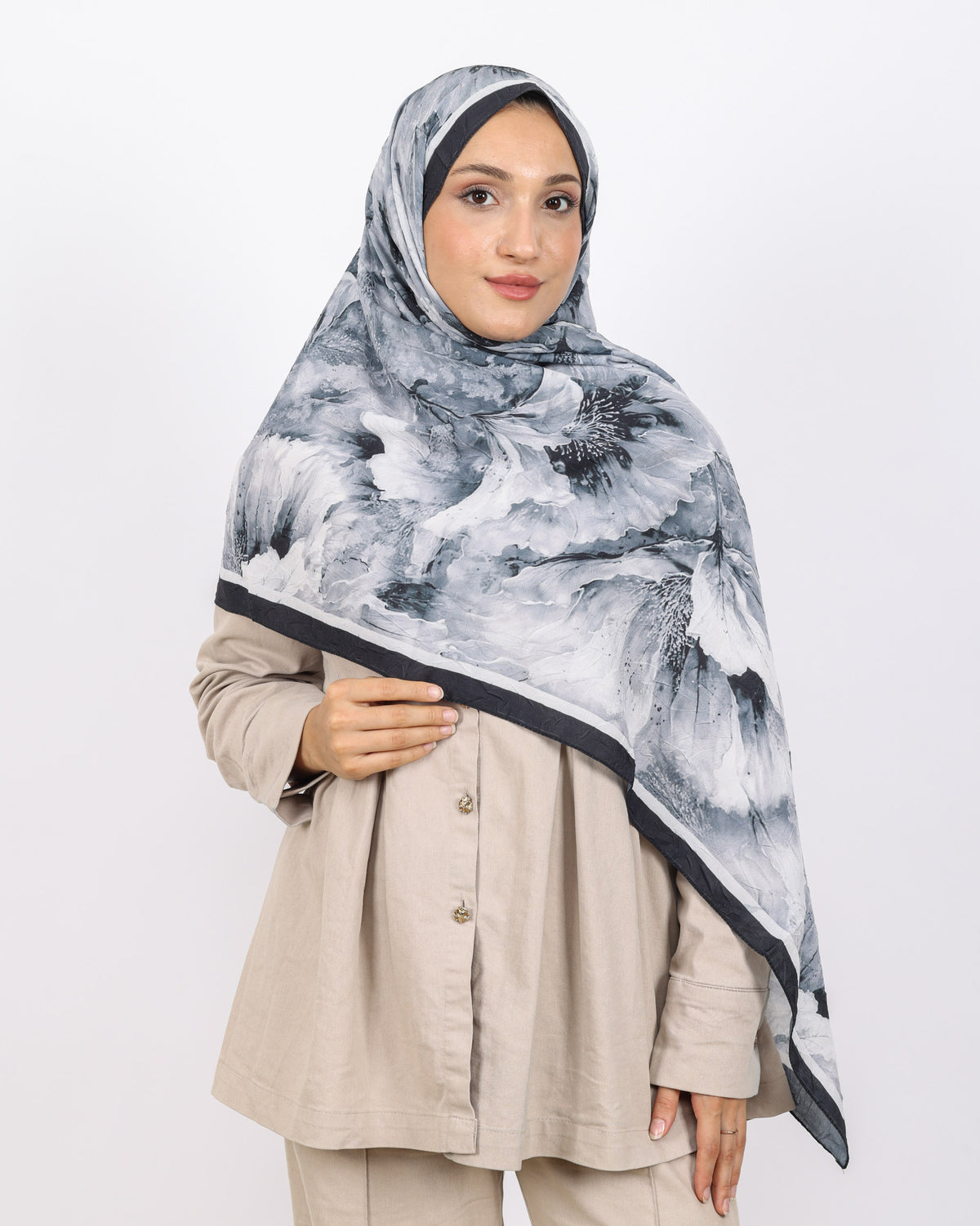 Soft Bambu Kraş Şal D044 Siyah-Beyaz