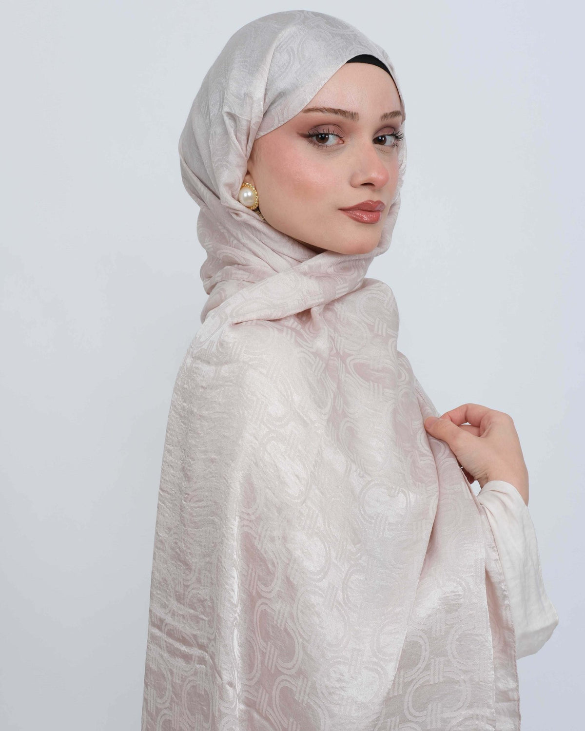 Ayrobin Jakar Şal Lisa D117 Toz Pembe – yarım profil görünüm