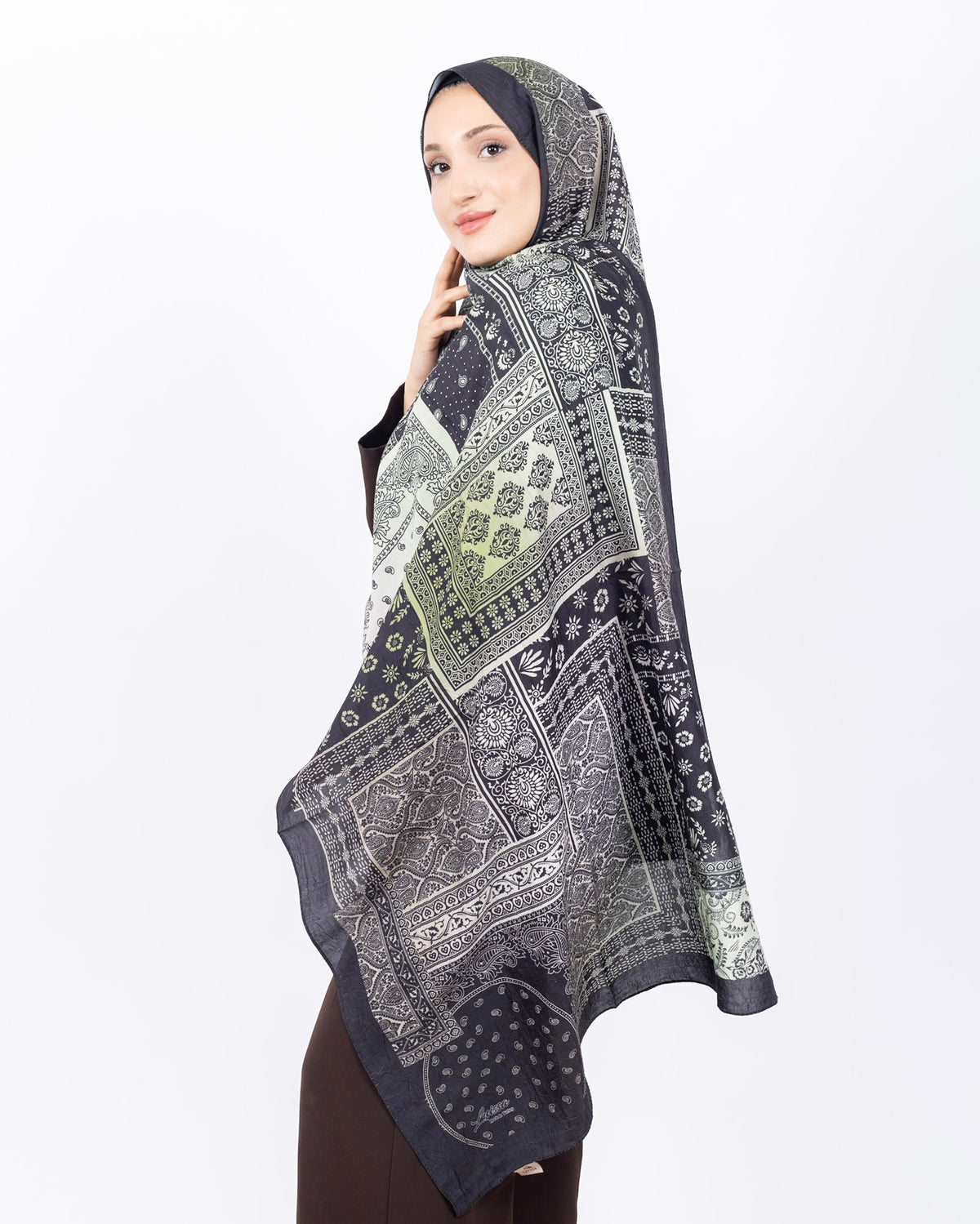 Mikro Bambu Kraş Şal D034 Siyah-Yeşil