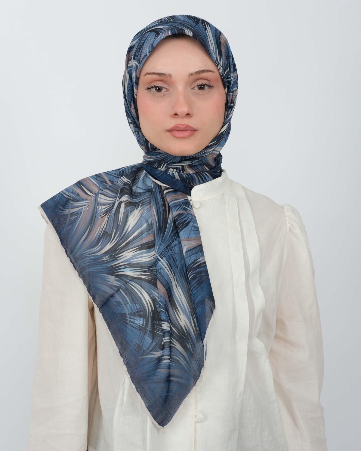 Organik Soft Eşarp D091 Beyaz-Lacivert