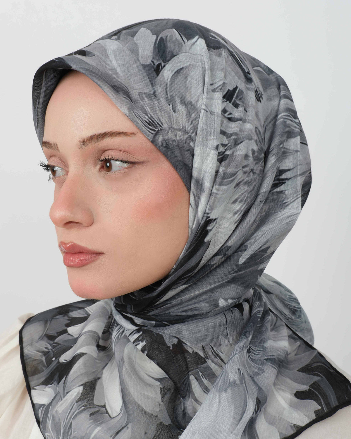 Organik Soft Eşarp D094 Siyah-Gri