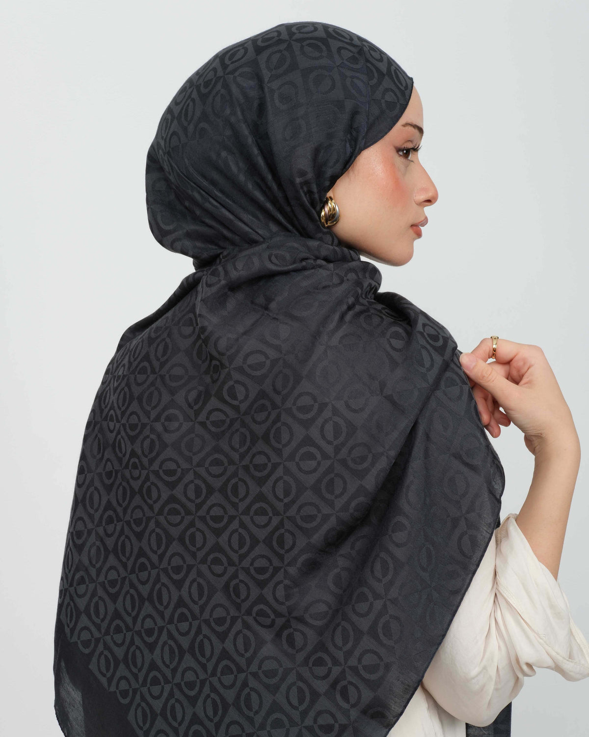 Ayrobin Jakar Şal D104 Füme