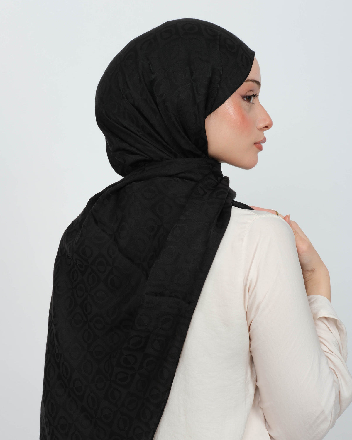 Ayrobin Jakar Şal D104 Siyah