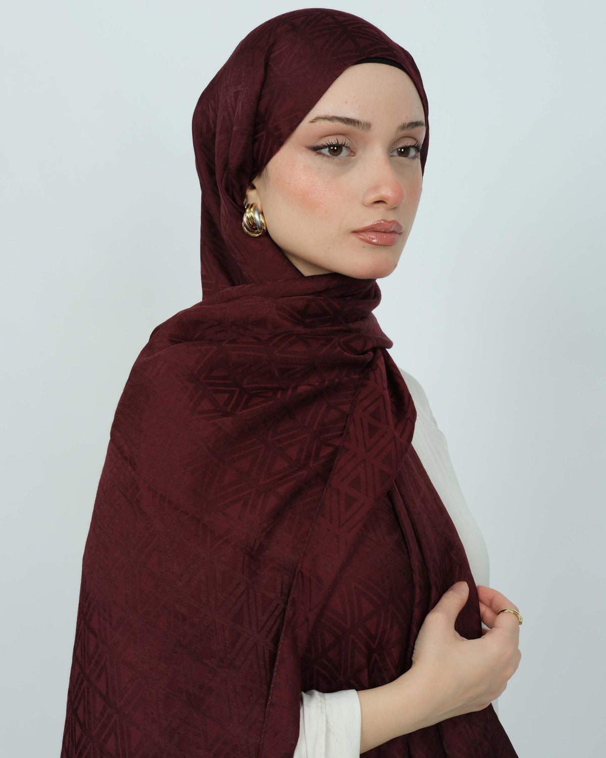 Ayrobin Jakar Şal D103 Koyu Bordo – farklı bağlama açısı