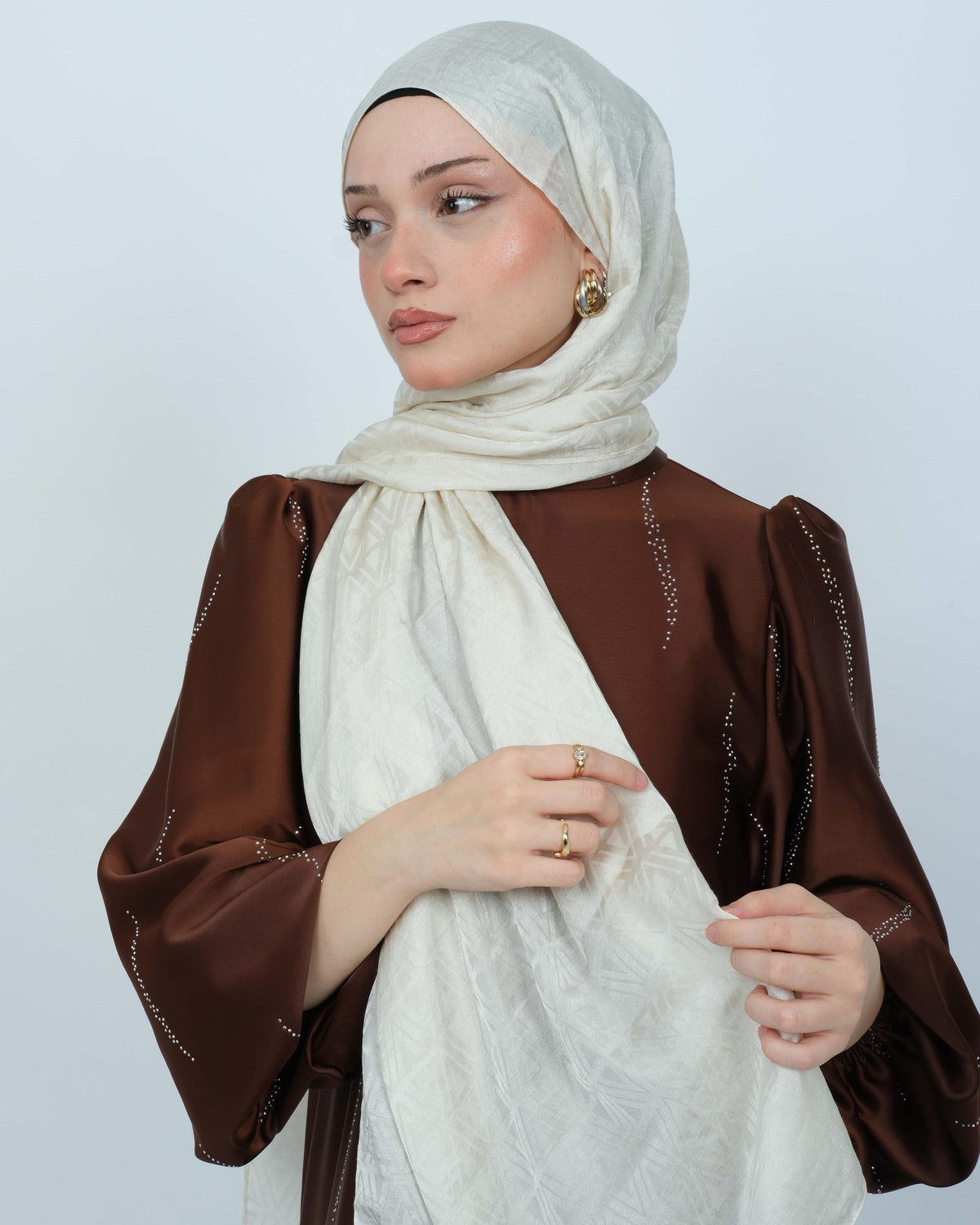 Ayrobin Jakar Şal D103 Taş Rengi – farklı bağlama açısı