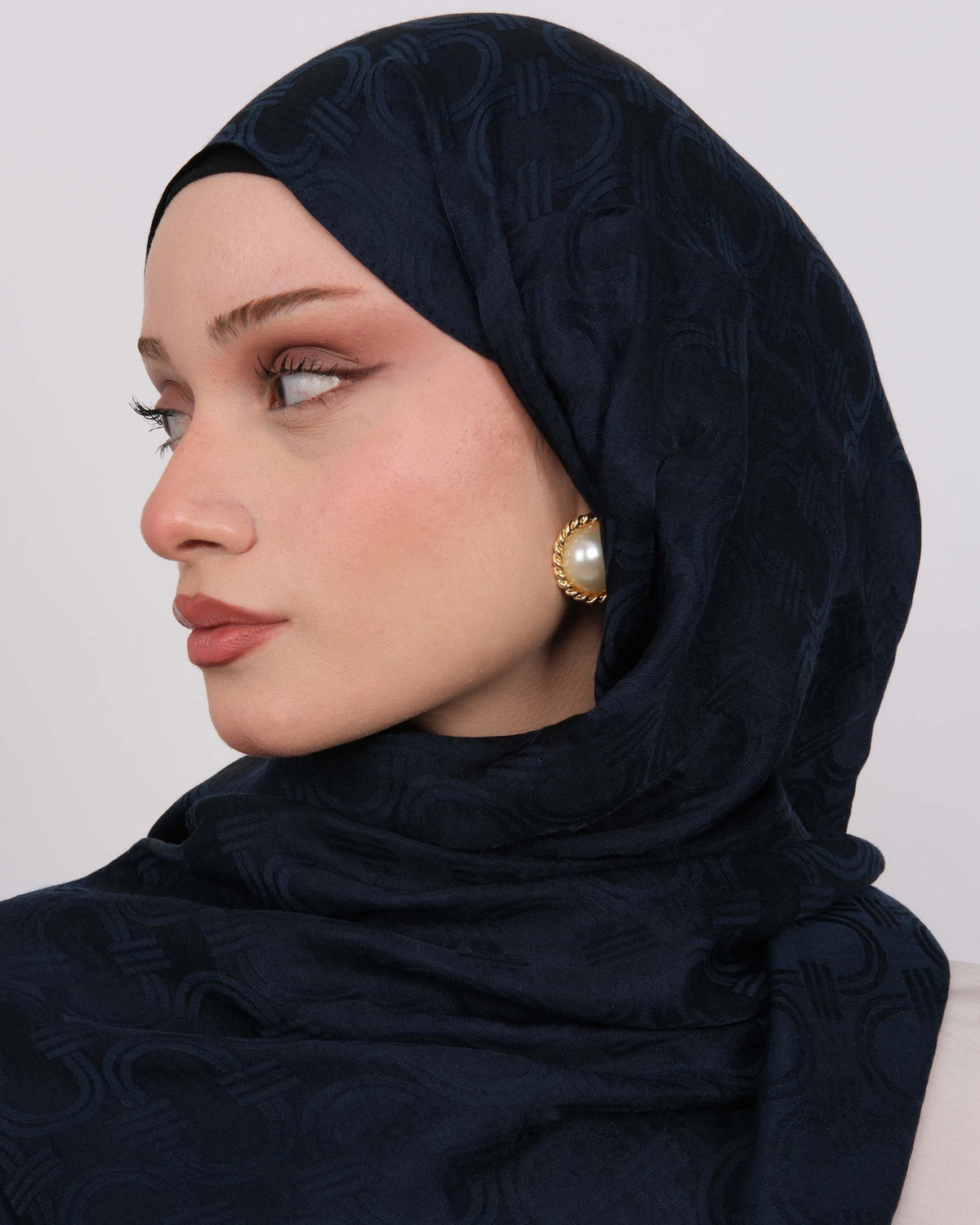 Ayrobin Jakar Şal Lisa D117 Lacivert – yakın çekim desen detayı